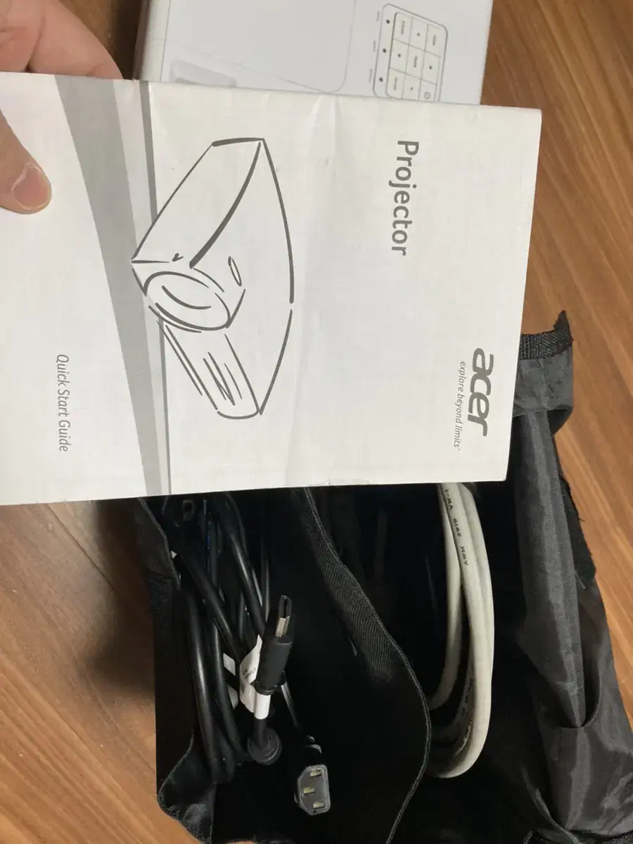 acer 빔프로젝터 캠핑용 사무용